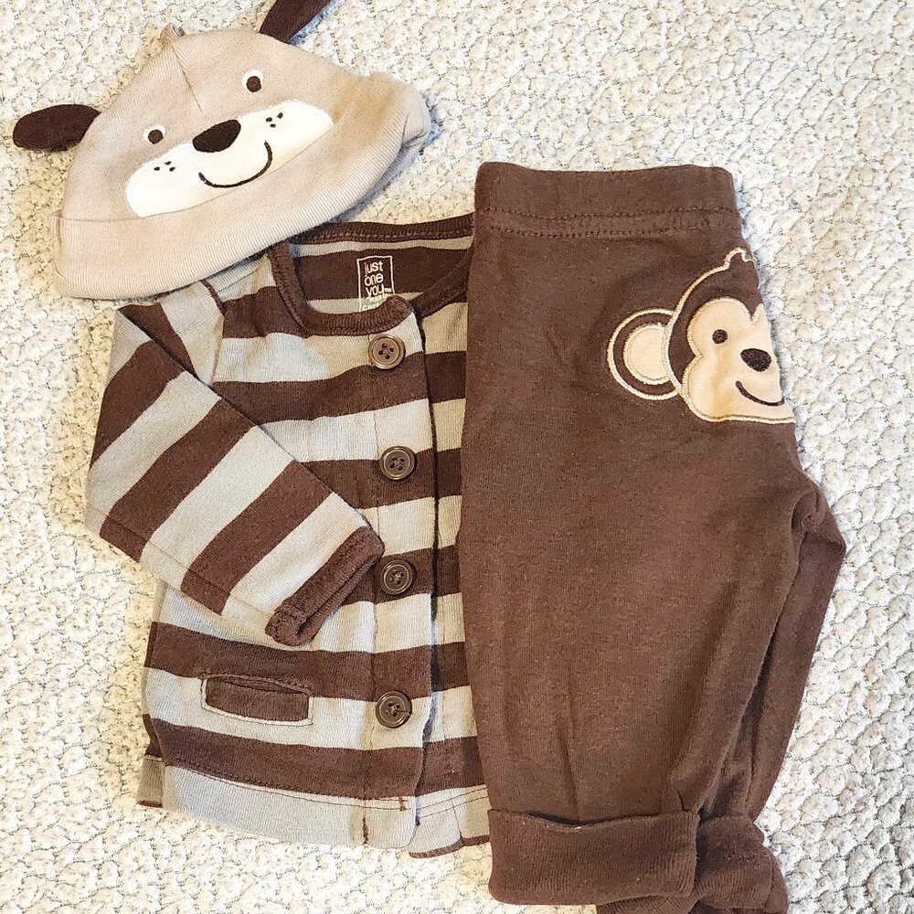 Carter's  3 piece little monkey Newborn size
